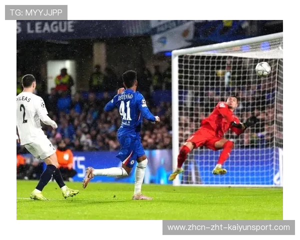 欧冠激战再升温：帕福斯1-0比利亚雷亚卢，卡森头球制胜的精彩瞬间